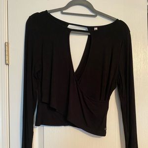 Fabletics Black Keyhole Crop